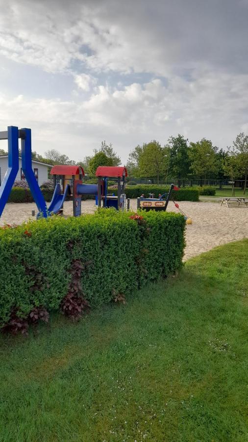 'T Blauwtje Baarland Villa Eksteriør bilde